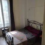 Lyonnais Hotel 3*