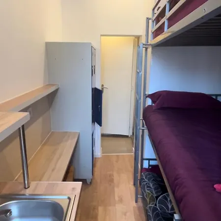 Lyonnais Hostel Nizza