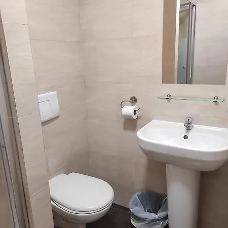 Lyonnais 3*