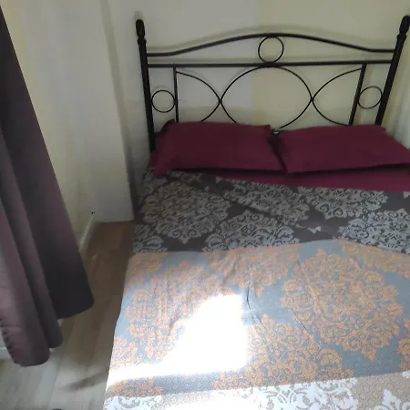 Lyonnais Auberge de jeunesse *