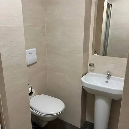 Lyonnais Auberge de jeunesse *