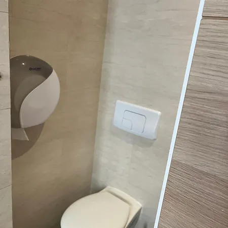 Lyonnais 호스텔 니스