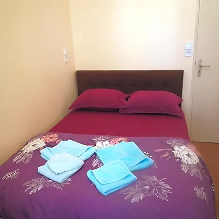 Hotel Lyonnais 3*