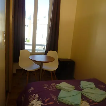 Lyonnais 3*