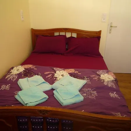 Lyonnais Auberge de jeunesse *